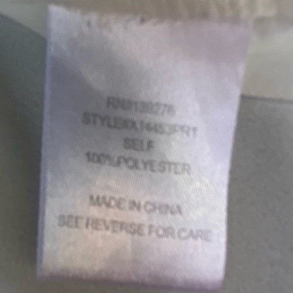 DANIEL RAINN pleated semi sheer sleeveless top hidden abalone buttons size 2X - Picture 5 of 10